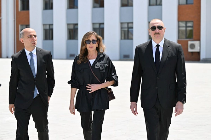 İlham Əliyev Cəbrayıl rayonunun Şükürbəyli kəndinin açılışında iştirak edib — FOTOLAR