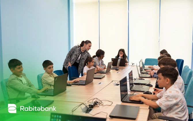 Rabitəbank və İnnovasiyalar Mərkəzi şəhid övladları üçün Zəfərin gələcəyi layihəsini həyata keçirib