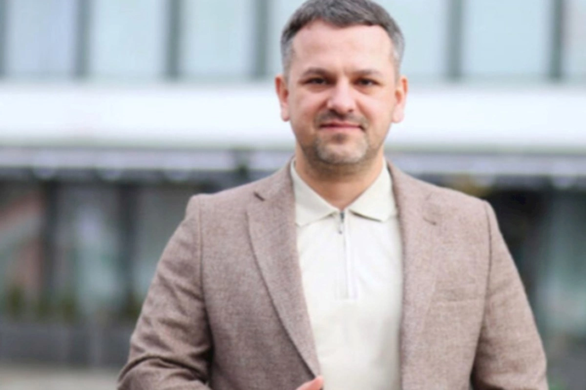 Azərbaycanlı bu ölkədə şəhər meri seçildi — FOTOLAR