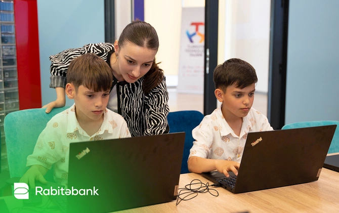 Rabitəbank və İnnovasiyalar Mərkəzi şəhid övladları üçün Zəfərin gələcəyi layihəsini həyata keçirib