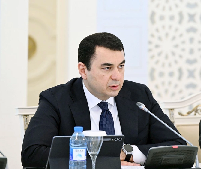 Adil Kərimli: Kitabxana sistemində peşəkarlığı sual altında olan şəxslər də fəaliyyət göstərir