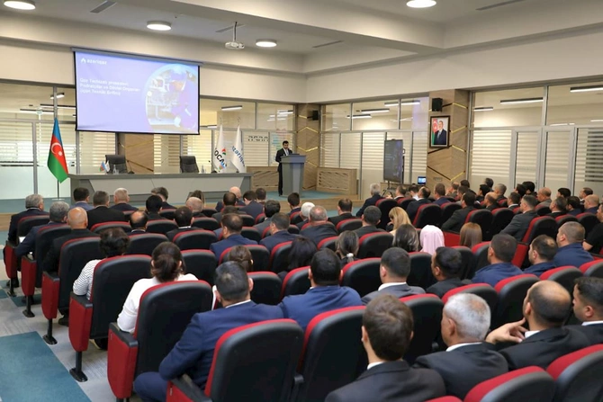 Naxçıvanda qaz şəbəkəsinə qoşulma ilə bağlı məlumatlandırma tədbiri keçirildi — FOTOLAR