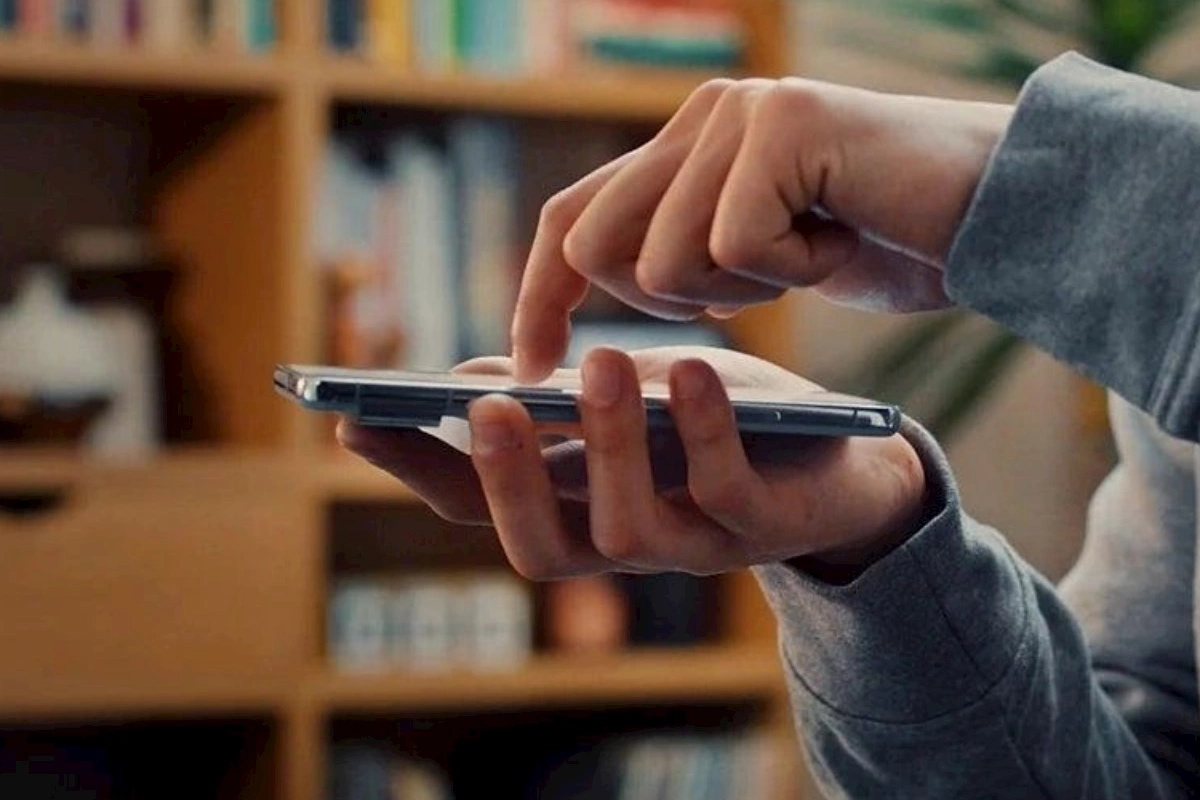 Smartfon ekranındakı QR-kodu necə skan etmək olar?