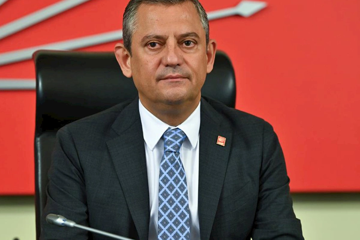 Özelin komandası kütləvi istefa verib