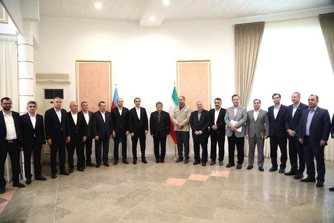 ADY sədri Astara Terminalında aparılan tikinti işləri ilə tanış oldu — FOTOLAR