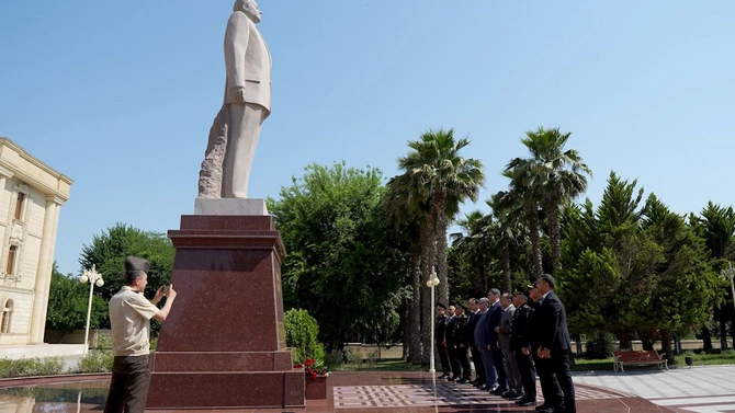 Salyanda Milli Qurtuluş Günü böyük təntənə ilə qeyd edildi — FOTOLAR