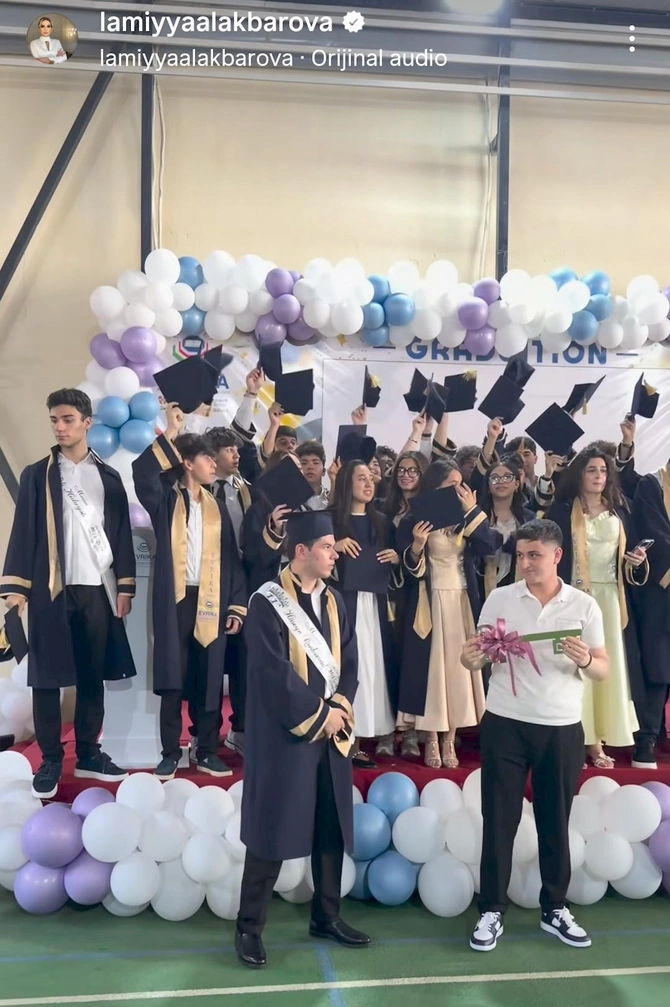 Məşhurların övladları məzun oldu — FOTOLAR Məşhurların övladları məzun oldu — FOTOLAR