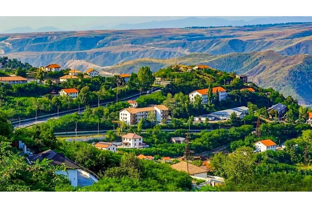 Azad edilmiş ərazilərdə yaşayan insanların sayı açıqlandı