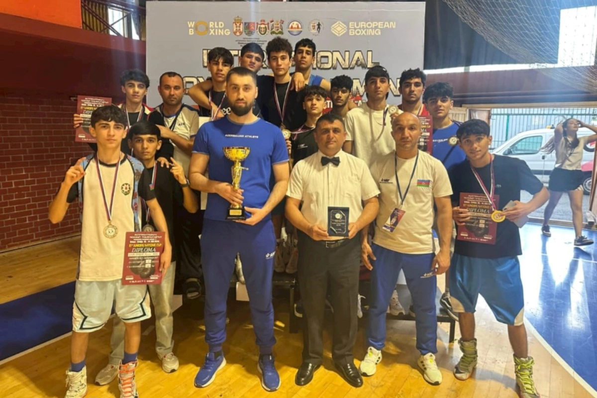 Azərbaycan boksçuları Serbiyada 13 medal qazanıblar
