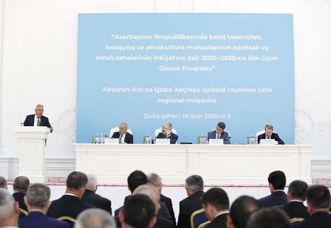 Qubada aqrar sahədə yeni Dövlət Proqramının müzakirəsi ilə bağlı regional müşavirə keçirilib — FOTOLAR