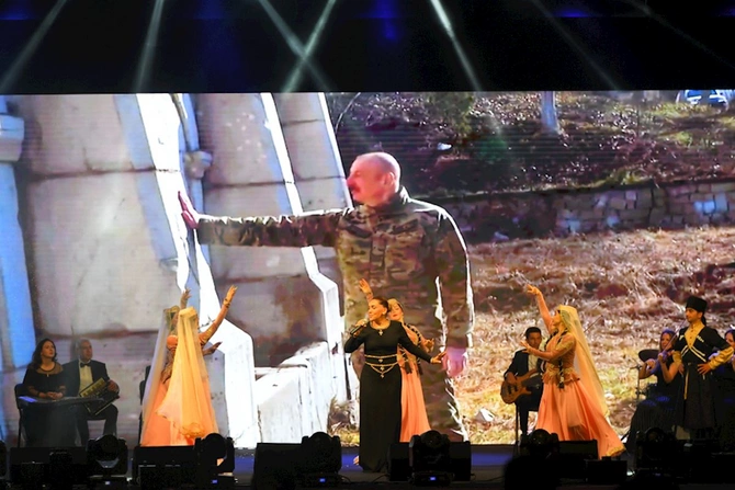 Bakıda Milli Qurtuluş Gününə həsr olunan bayram konserti — FOTOLAR