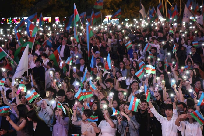 Bakıda Milli Qurtuluş Gününə həsr olunan bayram konserti — FOTOLAR