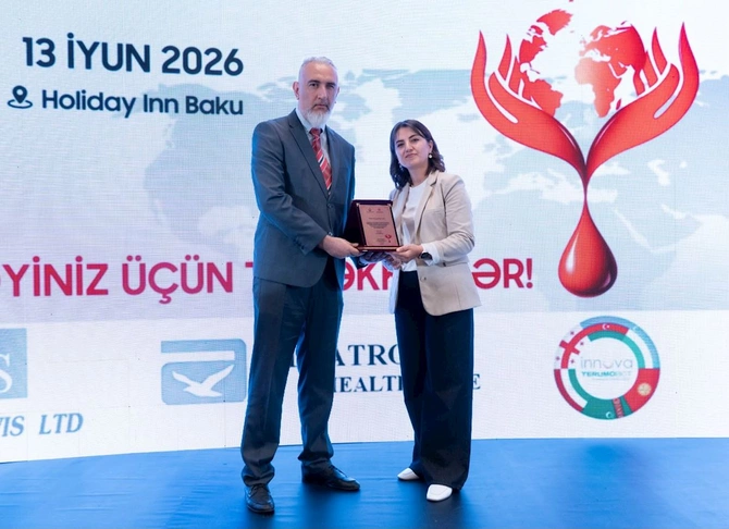 Bank Respublika qan donorluğuna dəstəyə görə təltif olundu — FOTOLAR