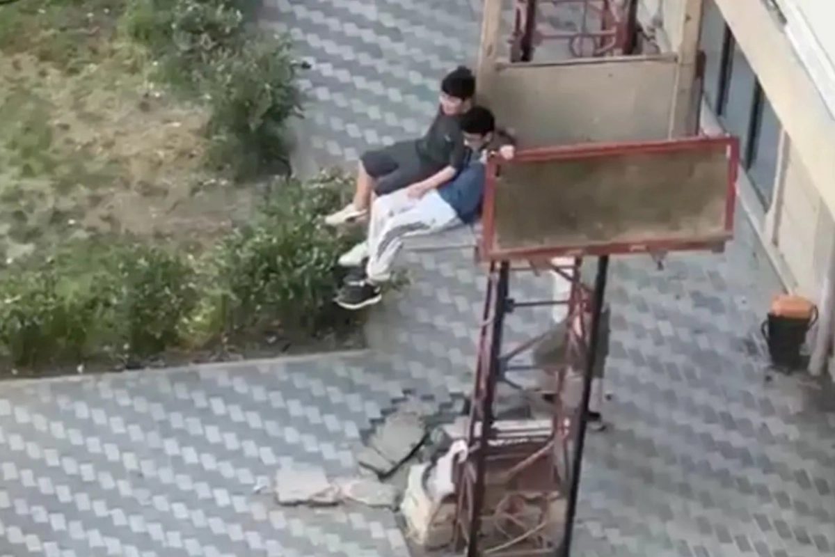 Bakıda Azadlıq city yaşayış kompleksində qorxulu anlar — VİDEO