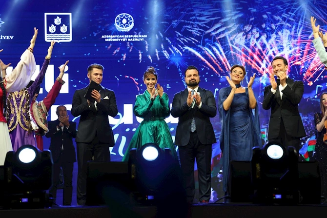 Bakıda Milli Qurtuluş Gününə həsr olunan bayram konserti — FOTOLAR