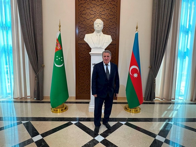 AMEA-nın prezidenti akademik İsa Həbibbəyli Türkmənistanın Elm Günü tədbirlərində iştirak edib — FOTOLAR AMEA-nın prezidenti akademik İsa Həbibbəyli Türkmənistanın Elm Günü tədbirlərində iştirak edib — FOTOLAR