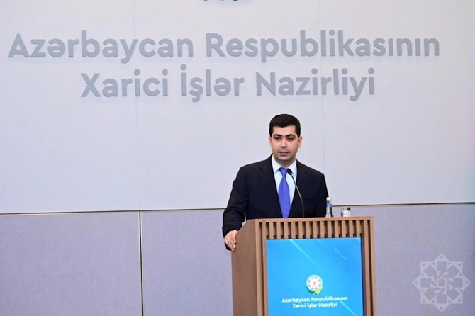 XİN-də “İnsan Hüquqları Aylığı” çərçivəsində seminar təşkil olunub — FOTOLAR