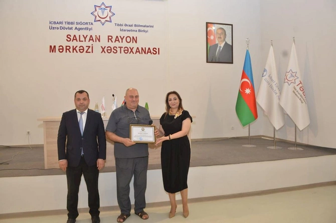 Salyanda tibb işçilərinin peşə bayramı qeyd olundu — FOTOLAR Salyanda tibb işçilərinin peşə bayramı qeyd olundu — FOTOLAR