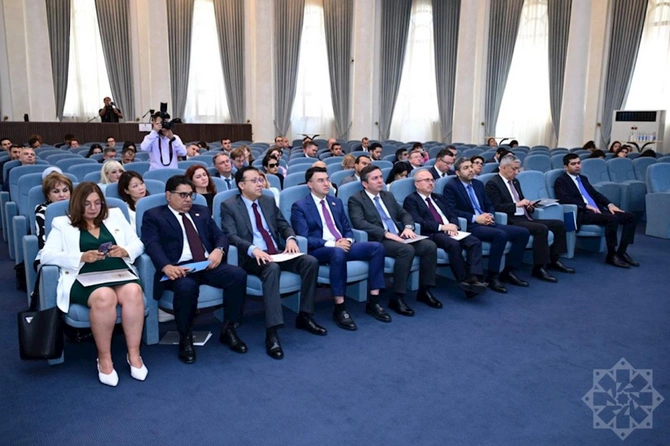 XİN-də “İnsan Hüquqları Aylığı” çərçivəsində seminar təşkil olunub — FOTOLAR