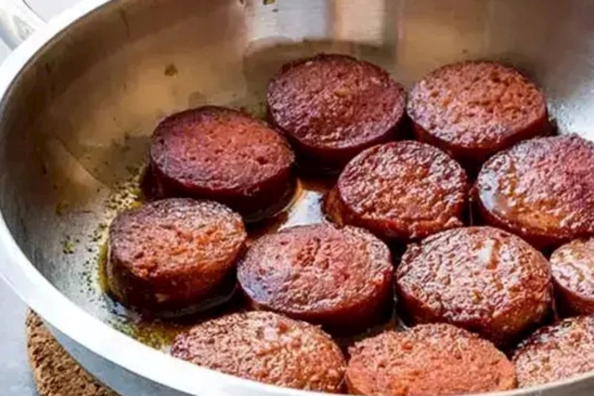 Daha ləzzətli və yumşaq sucuğu necə bişirmək olar?