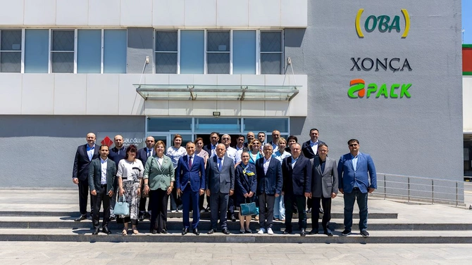 Veysəloğlu Şirkətlər Qrupunda Milli Qida Texnologiyaları Platformasının nümayəndələri ilə görüş keçirilib — FOTOLAR Veysəloğlu Şirkətlər Qrupunda Milli Qida Texnologiyaları Platformasının nümayəndələri ilə görüş keçirilib — FOTOLAR