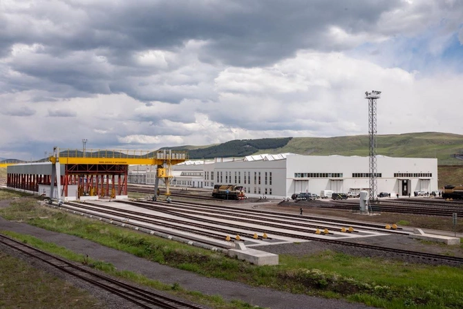 Bakı-Tbilisi-Qars dəmir yolu genişmiqyaslı modernləşdirmədən sonra yeni mərhələyə qədəm qoyur — FOTOLAR