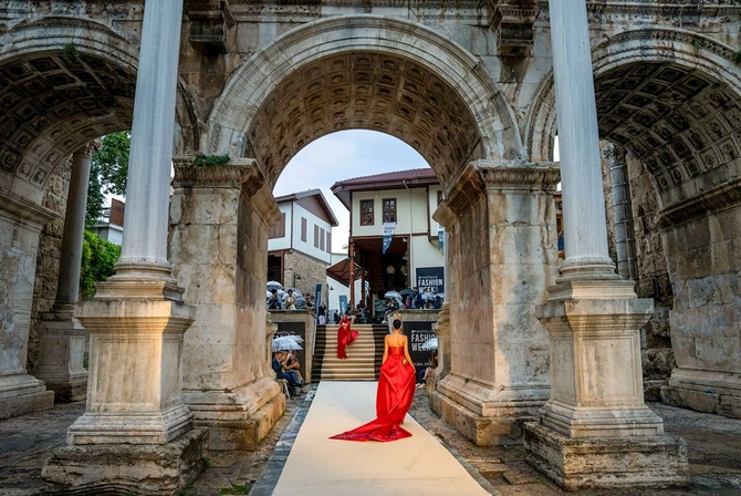 Antalya 2026-cı ildə beynəlxalq tədbirlərin mərkəzinə çevriləcək — FOTOLAR Antalya 2026-cı ildə beynəlxalq tədbirlərin mərkəzinə çevriləcək — FOTOLAR