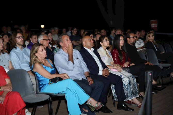 Romanın “Casa del Cinema” mərkəzində “Tağıyev: Neft” filminin premyerası keçirilib — FOTOLAR