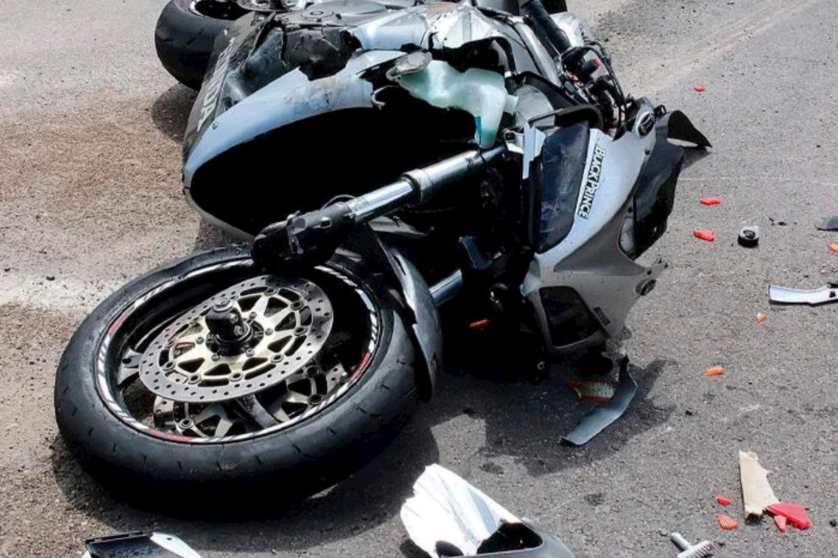 Masazırda motosiklet 4 yaşlı uşağı vurub öldürdü