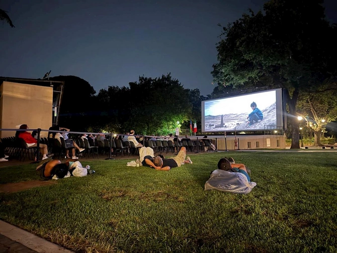 Romanın “Casa del Cinema” mərkəzində “Tağıyev: Neft” filminin premyerası keçirilib — FOTOLAR