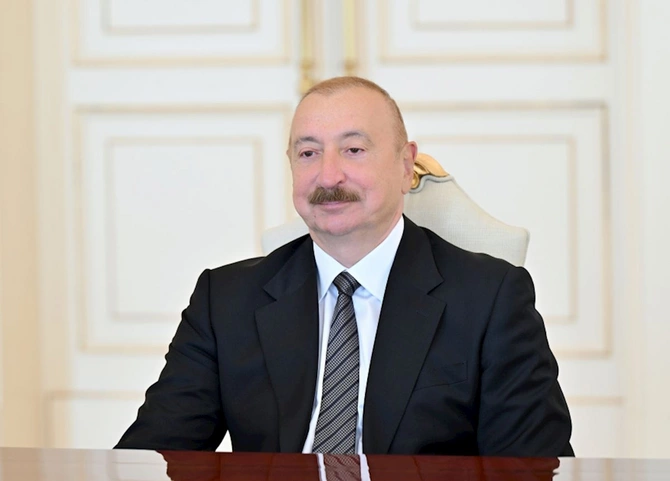 İlham Əliyev İordaniya Haşimilər Krallığı Nümayəndələr Palatasının nümayəndə heyətini qəbul edib — FOTOLAR