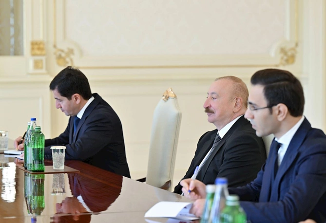 İlham Əliyev İordaniya Haşimilər Krallığı Nümayəndələr Palatasının nümayəndə heyətini qəbul edib — FOTOLAR
