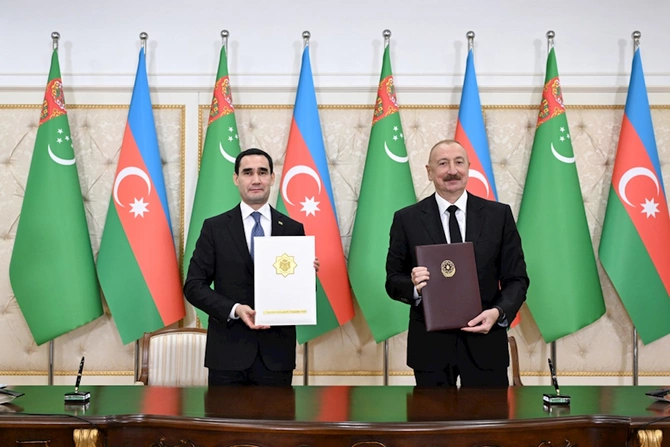Azərbaycan və Türkmənistan 12 sənədi mübadilə etdi — FOTOLAR (YENİLƏNİB)