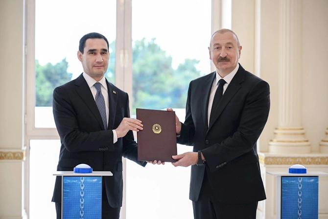 Bakıda Dostlug tankerinin onlayn formatda hədiyyə olunması mərasimi keçirildi — FOTOLAR Bakıda Dostlug tankerinin onlayn formatda hədiyyə olunması mərasimi keçirildi — FOTOLAR