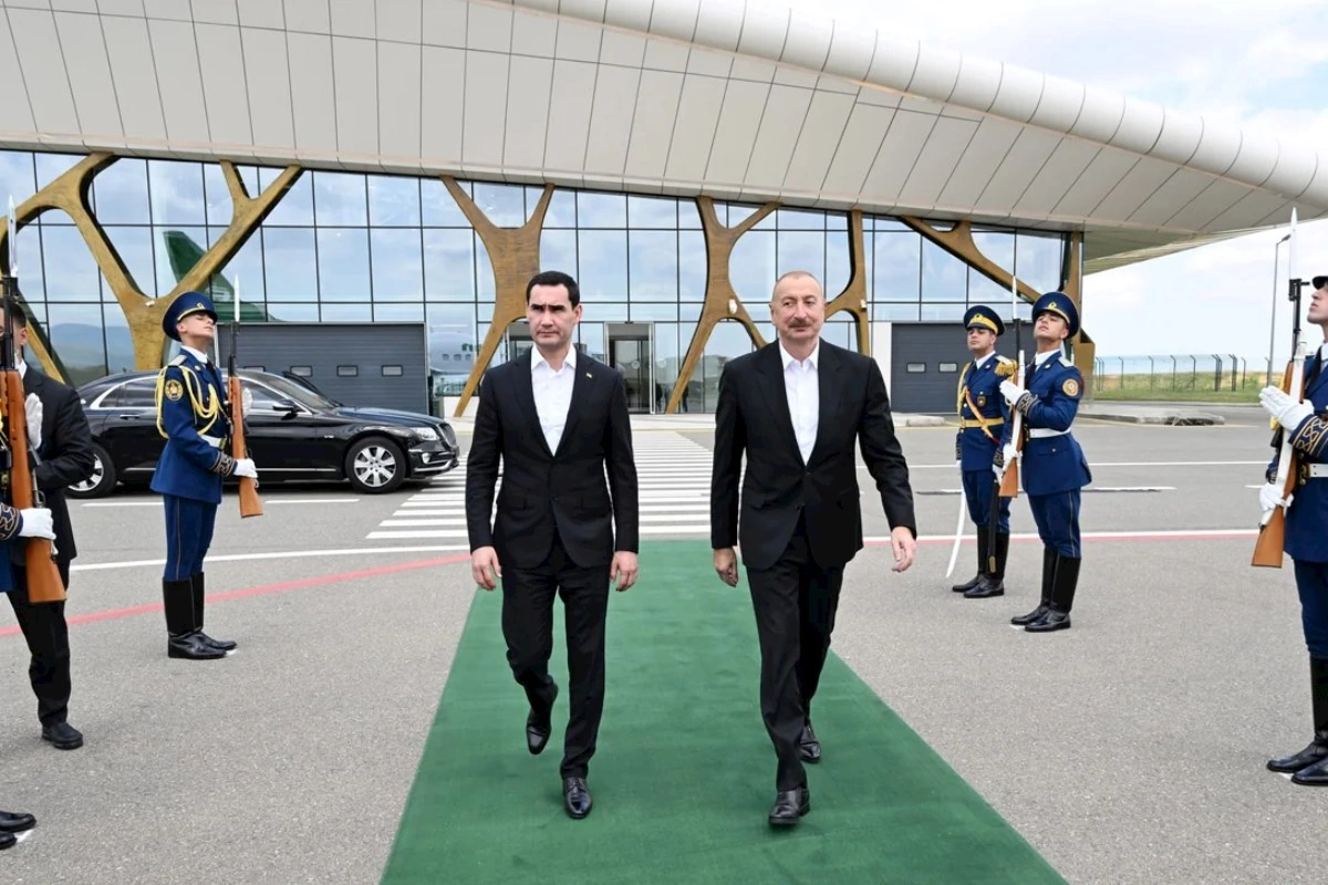 Türkmənistan Prezidentinin Azərbaycana dövlət səfəri başa çatıb — FOTOLAR