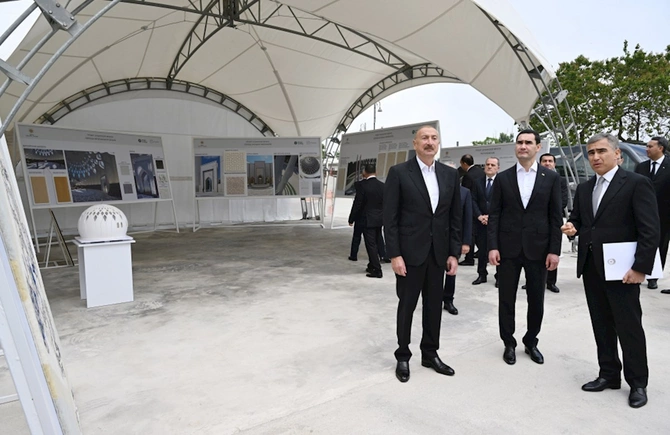 Şuşa məscidində tikinti işləri ilə tanış oldular — FOTOLAR Şuşa məscidində tikinti işləri ilə tanış oldular — FOTOLAR