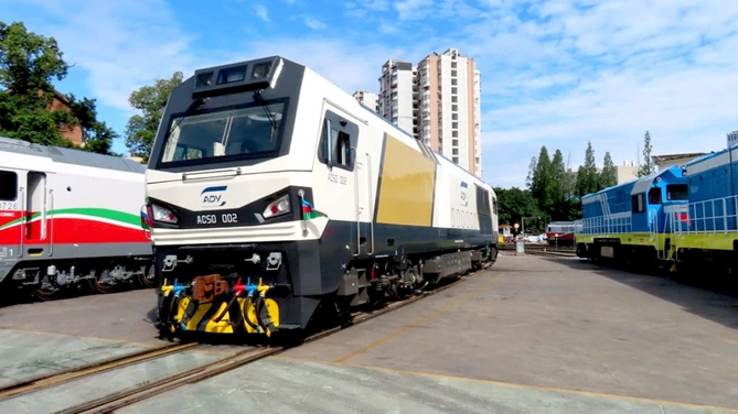 ADY lokomotiv parkını müasirləşdirir: Çindən yeni yük və sərnişin lokomotivləri alınır — FOTOLAR