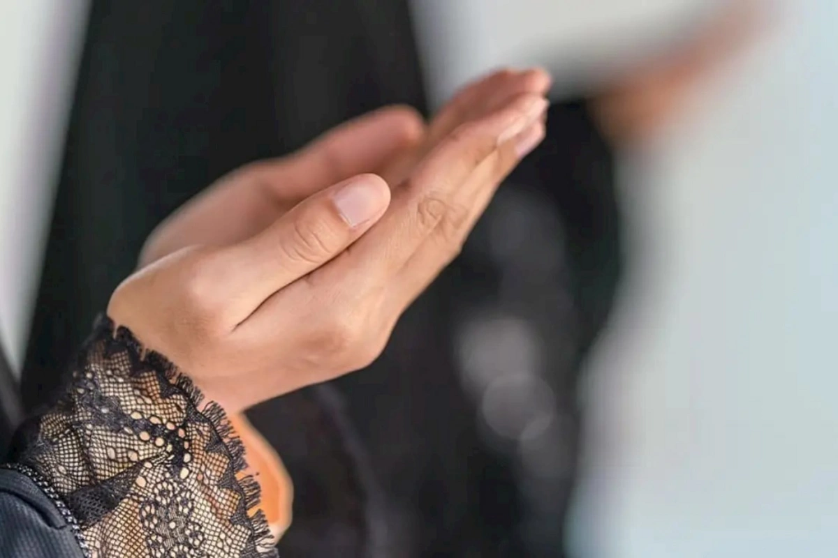 Çətin günlərdə insan niyə dinə daha çox yönəlir? — İlahiyyatçı açıqladı