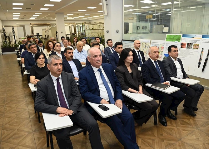 “Azərişıq” ASC-yə ISO beynəlxalq standartları üzrə sertifikatlar təqdim olunub — FOTOLAR