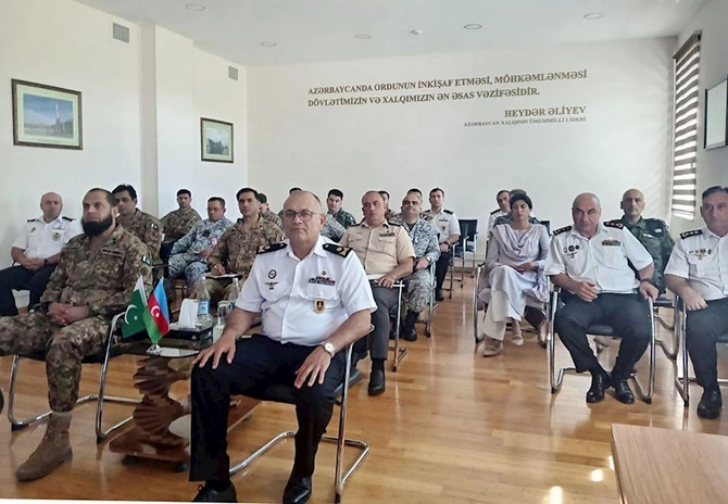 Pakistan MMU-nun nümayəndə heyəti Azərbaycan HDQ-ni ziyarət edib — FOTOLAR Pakistan MMU-nun nümayəndə heyəti Azərbaycan HDQ-ni ziyarət edib — FOTOLAR