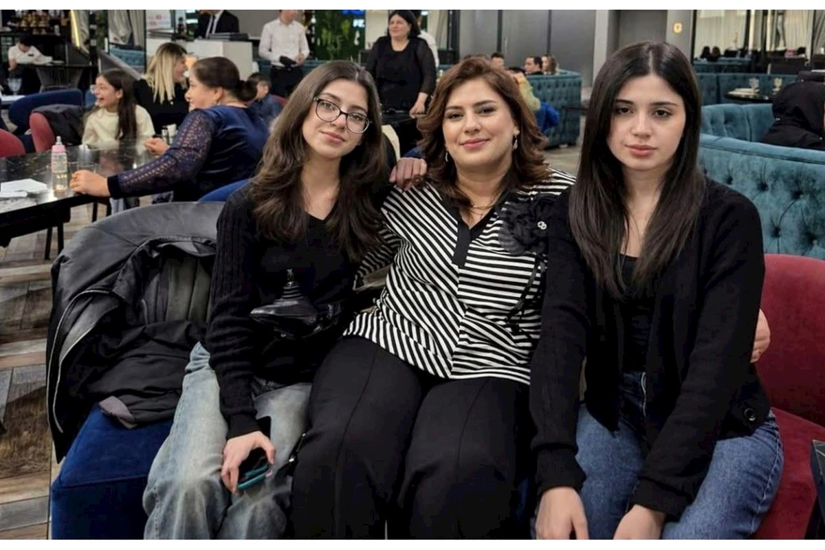 I ixtisas qrupu üzrə 700 bal toplayan Burlaxatun — FOTO
