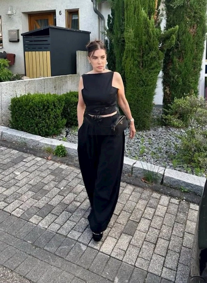 82 yaşlı Nebahat Çehrenin görünüşü müzakirə yaratdı — FOTO
