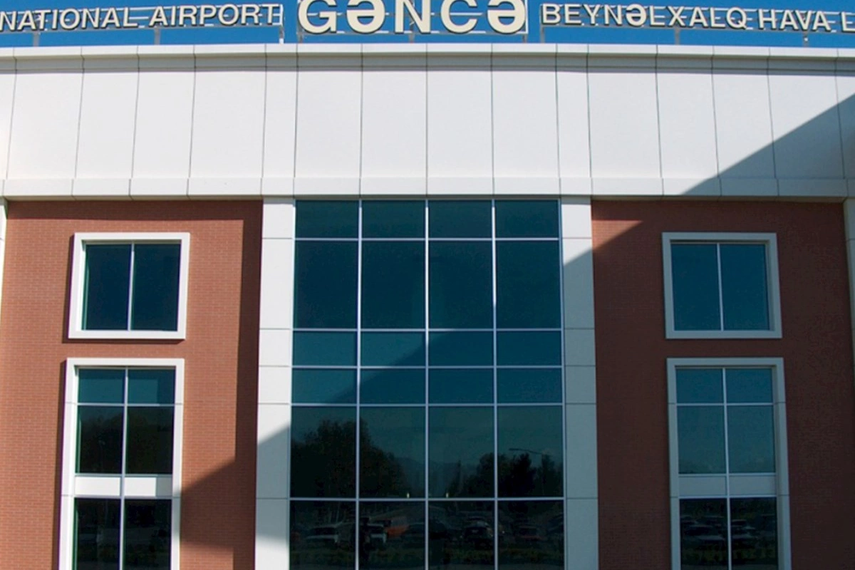 Gəncə aeroportunun direktoru vəzifəsindən azad olundu