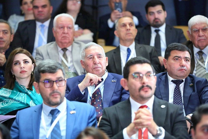Bakıda ərəb dünyası türkmanları ilə forum keçirildi — FOTOLAR