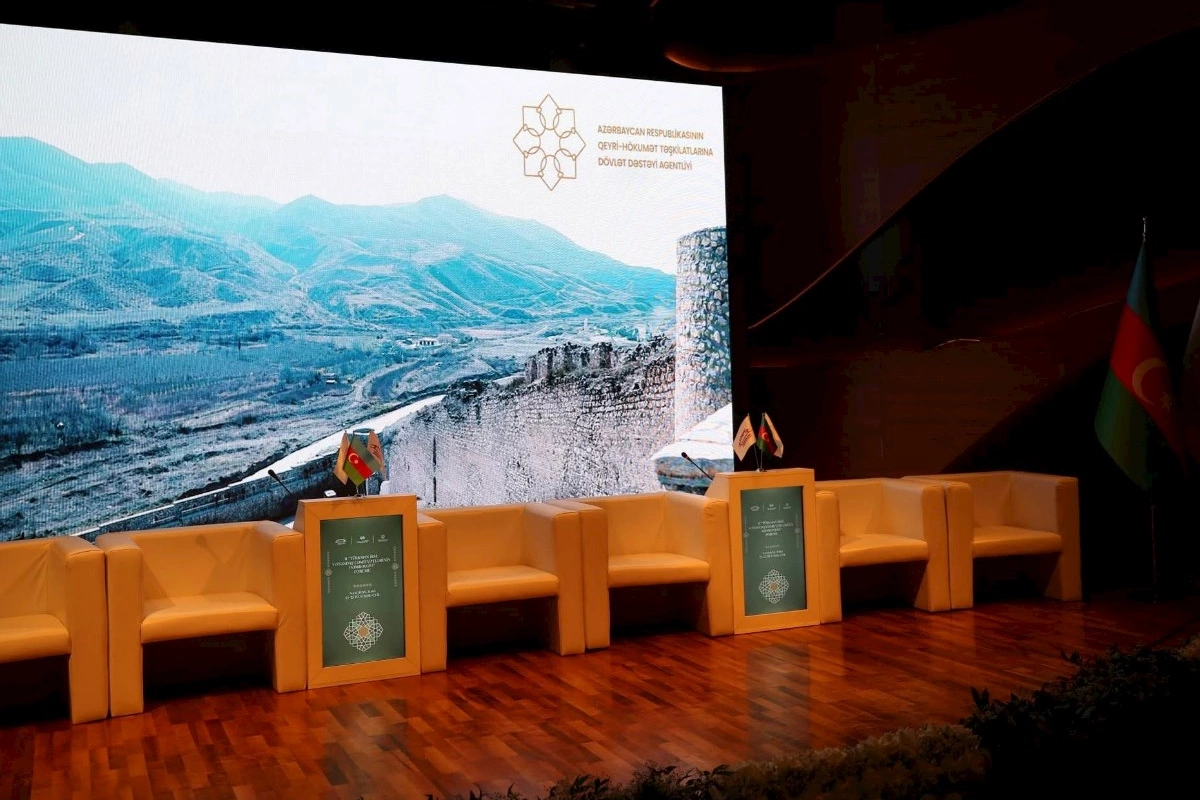 Bakıda ərəb dünyası türkmanları ilə forum keçirildi — FOTOLAR