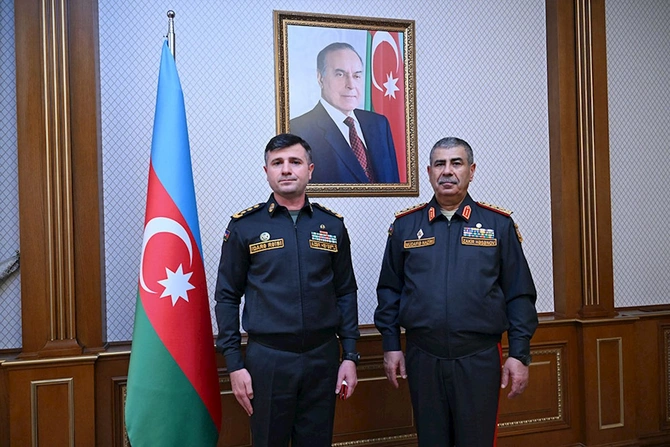 Zakir Həsənov həmin generallara rütbələrini təqdim etdi — FOTOLAR