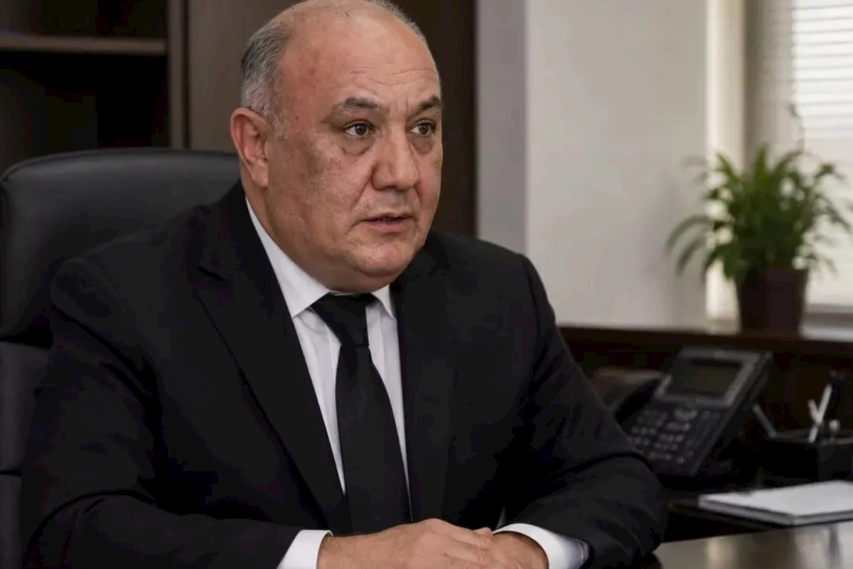 Vaqif Əsədov Silahlı Qüvvələr Günü münasibətilə hərbçilərimizi təbrik etdi