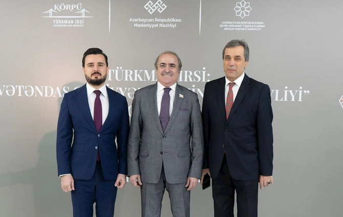 Bizi Birləşdirən Mədəniyyət” İctimai Birliyi yeni layihəsini təqdim etdi — FOTOLAR Bizi Birləşdirən Mədəniyyət” İctimai Birliyi yeni layihəsini təqdim etdi — FOTOLAR