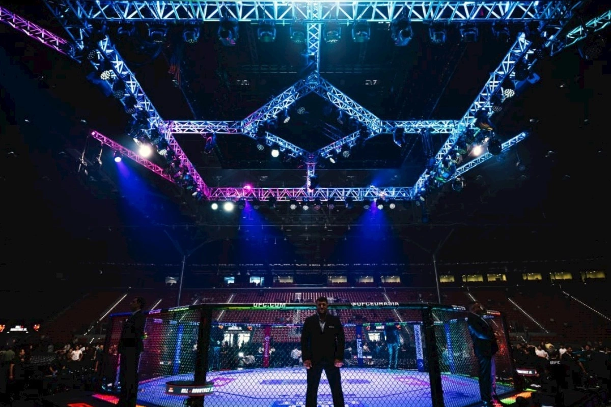 Bakıdakı UFC turniri start götürdü