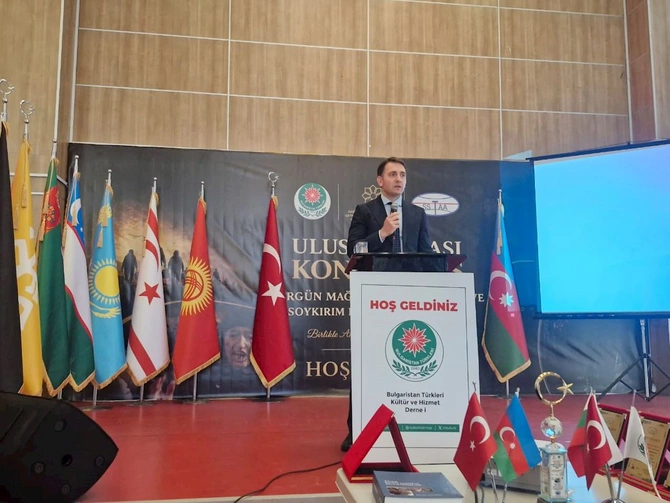 İstanbulda deportasiya qurbanları ilə bağlı mühüm konfrans keçirildi — FOTOLAR